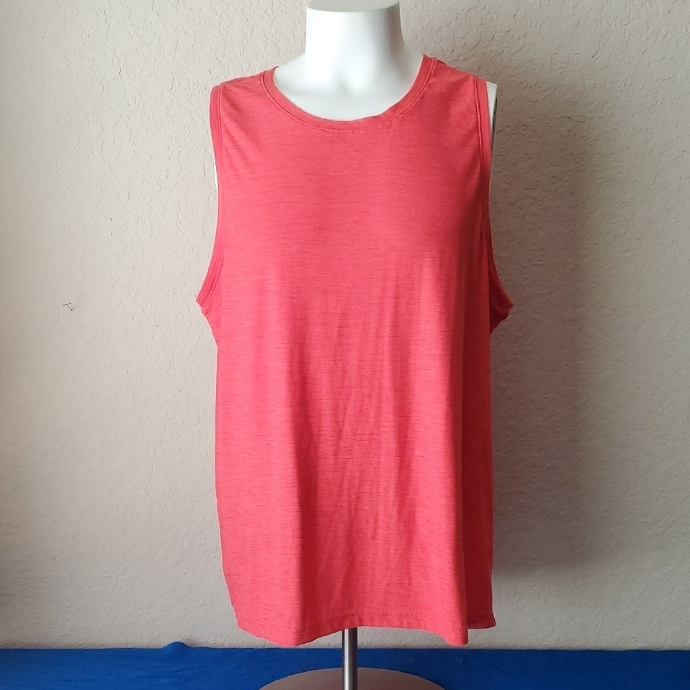 4/$20 Old Navy Active Breathe On XL shirt